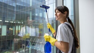 Terceirização de limpeza em condomínios